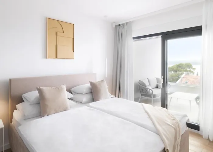 Luxury With Pool By Guide Crikvenica