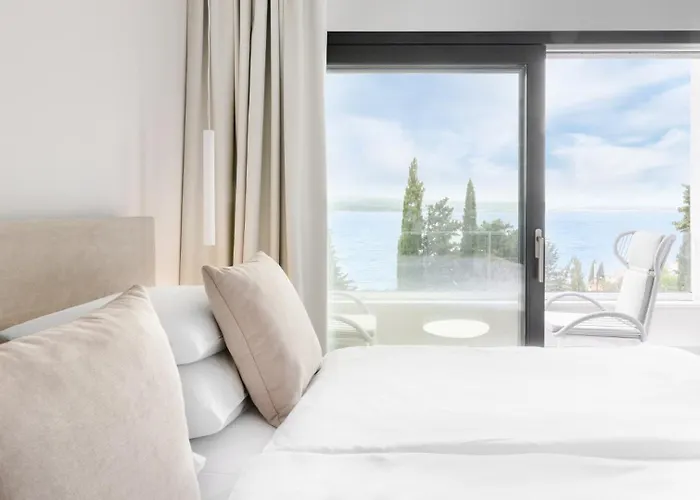 Villa Luxury With Pool By Guide Crikvenica