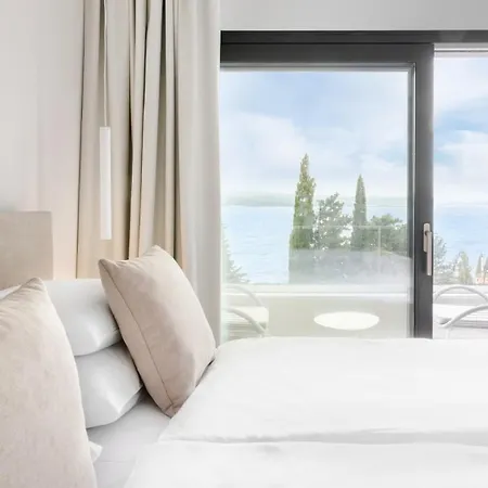 Villa Luxury With Pool By Guide Crikvenica